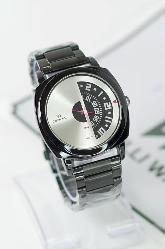 V9 Elegant Men’s Luxury Black & Silver Stylish Dial Watch B-014
