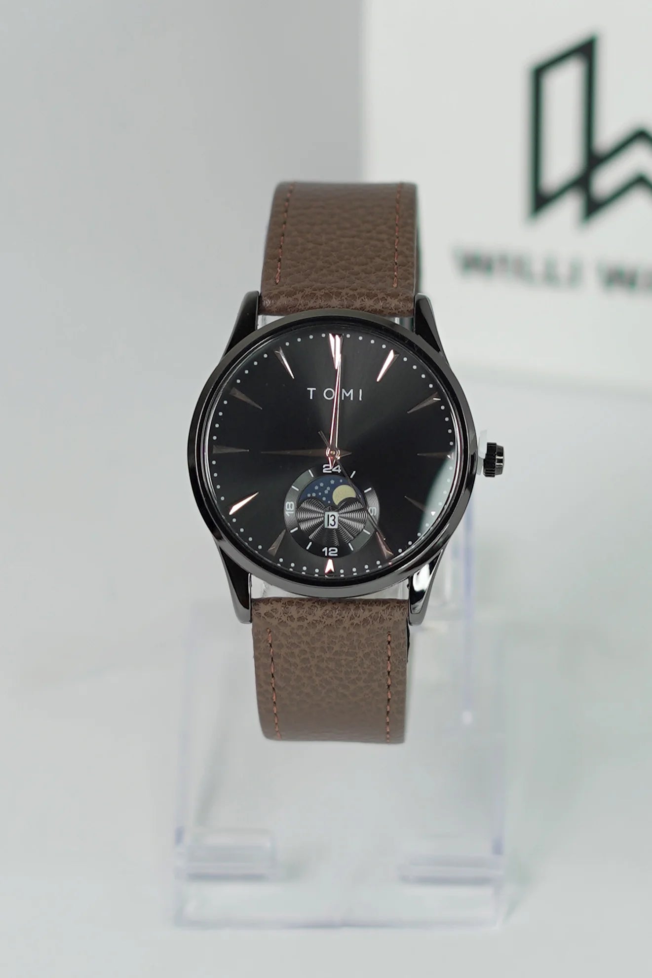 TOMI Executive Magnet Lock Men’s Watch – Brown Leather Strap, Black Dial TM-013