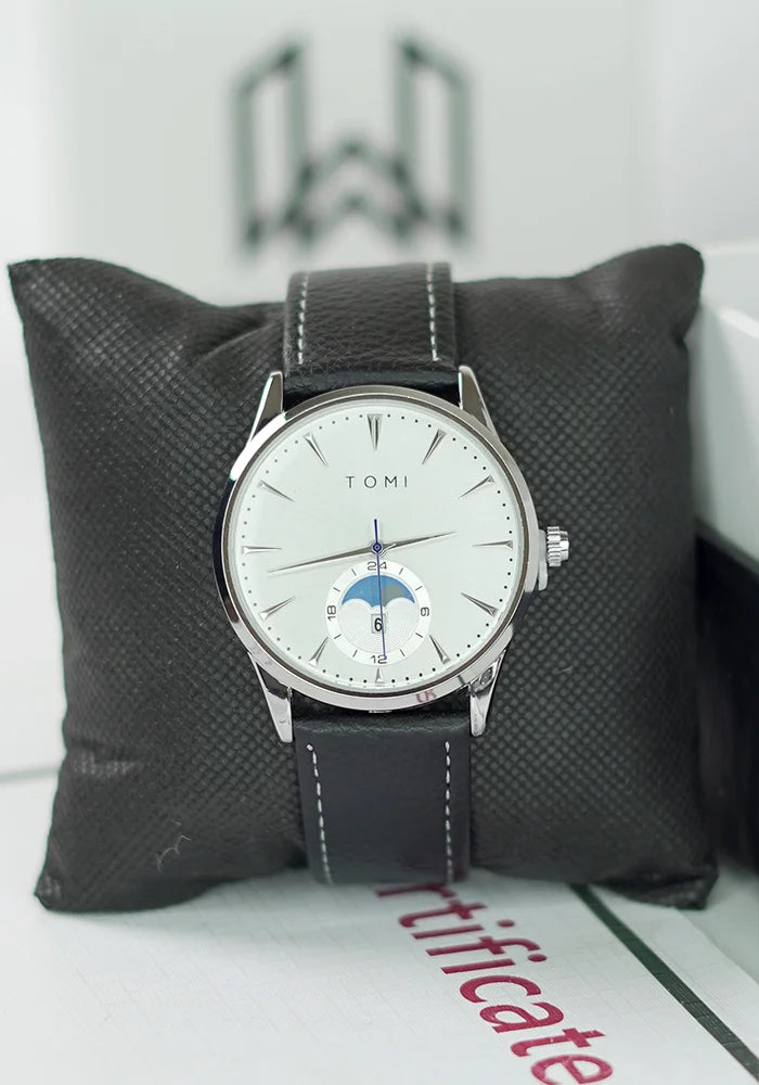 TOMI Classic Business Watch – White Dial, Black Strap, Magnet Lock TM-017