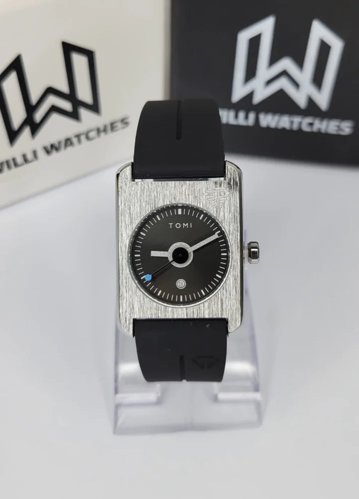 TOMI Silver Black Watch – Unisex, Magnet Lock, Date Dial TM-028