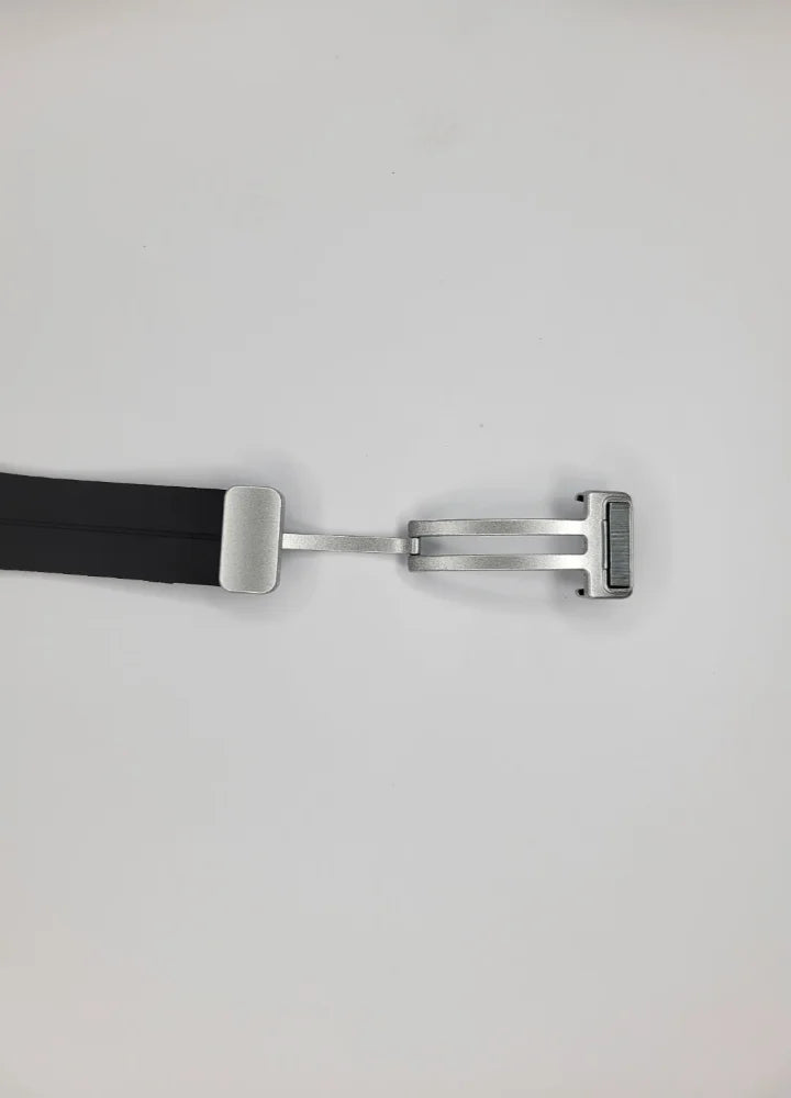 TOMI Silver Black Watch – Unisex, Magnet Lock, Date Dial TM-028