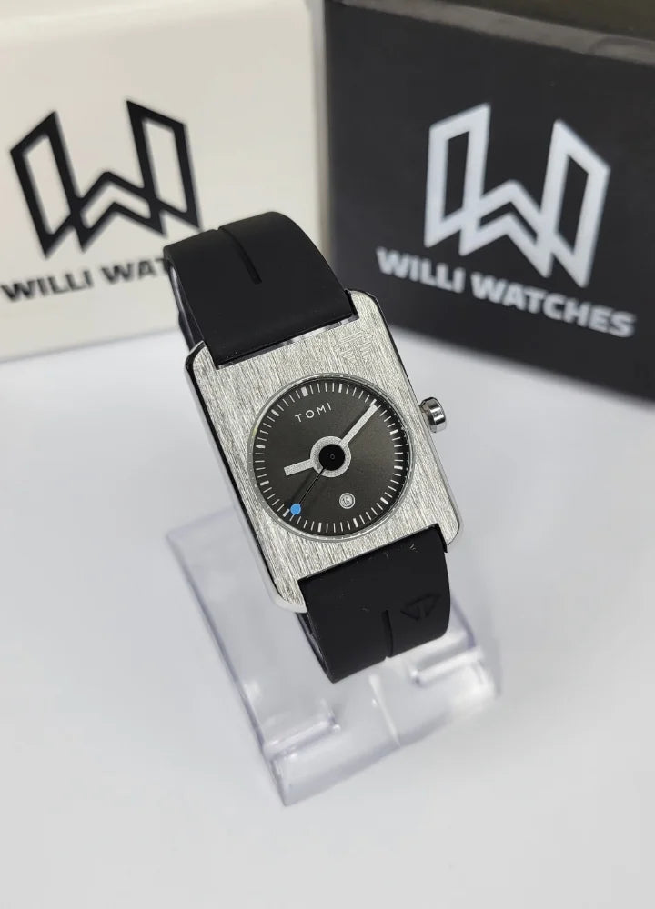 TOMI Silver Black Watch – Unisex, Magnet Lock, Date Dial TM-028