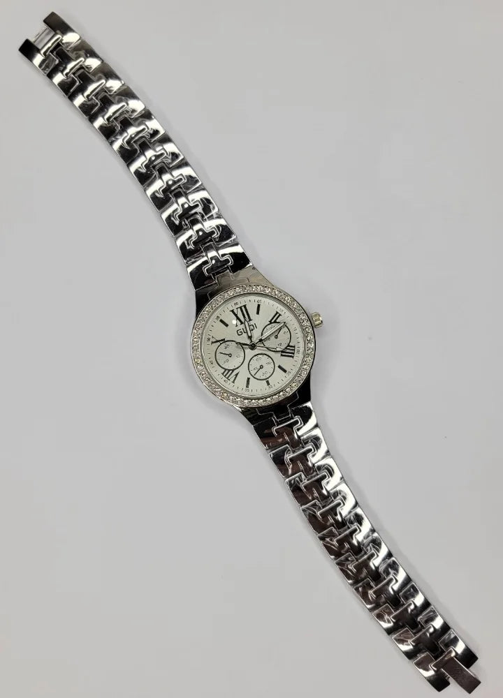 GUQI Elegant Silver Lady’s Watch FM-032